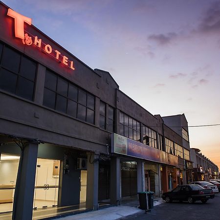 T Hotel Anggerik Alor Setar Exterior photo