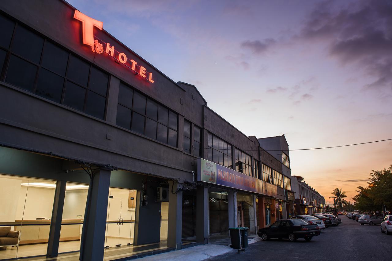 T Hotel Anggerik Alor Setar Exterior photo